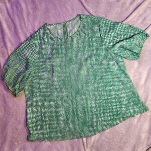 Green & White Dot Flowy 3x Shein Curve blouse
